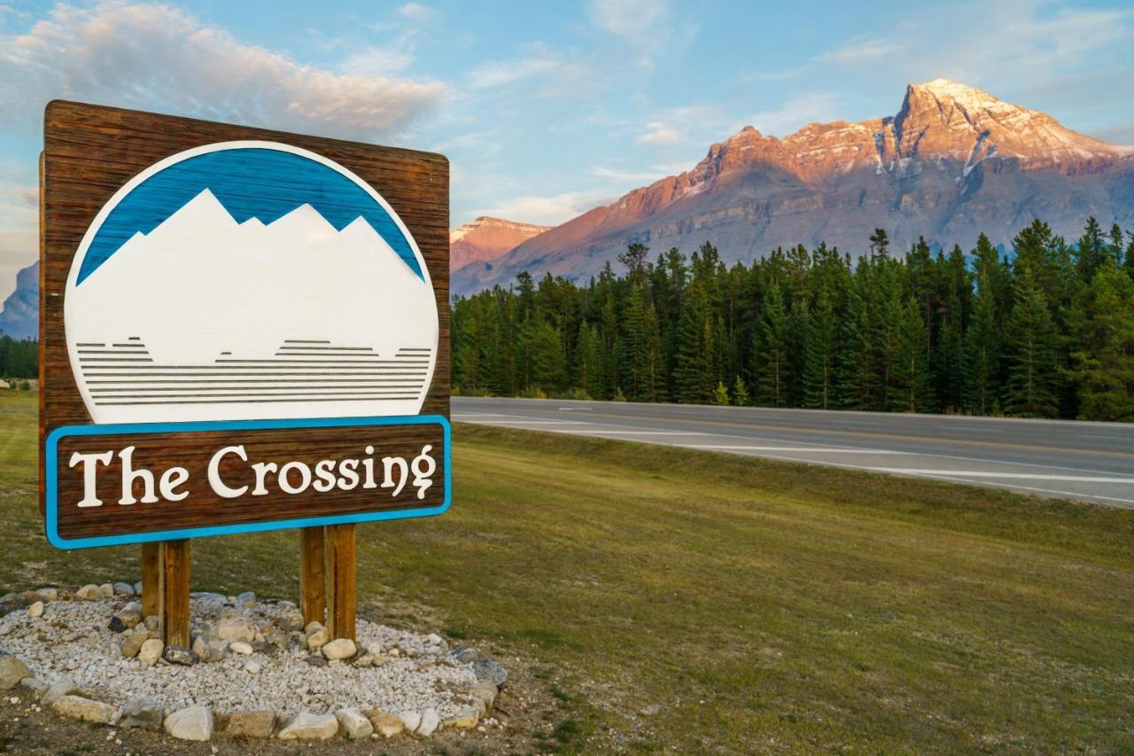 The Crossing Hotel 3*